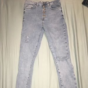 Forever 21 ripped light wash jeans